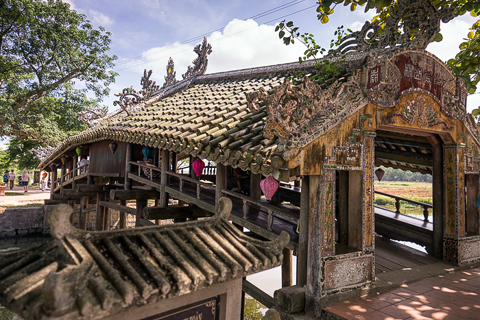 Thanh Toan Bridge