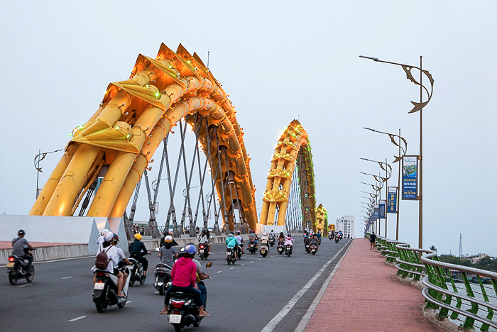 Read more about the article Danang and the Dragon Bridge