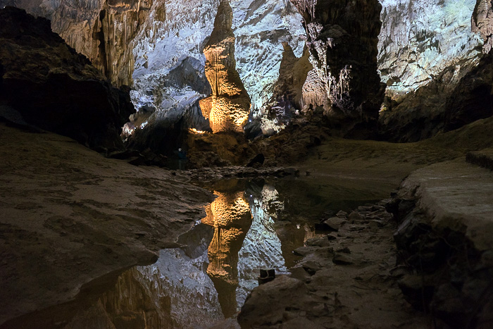 Read more about the article Phong Nha Cave