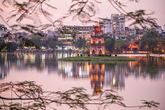 Read more about the article Hoàn Kiếm Lake: The Heart of Hanoi