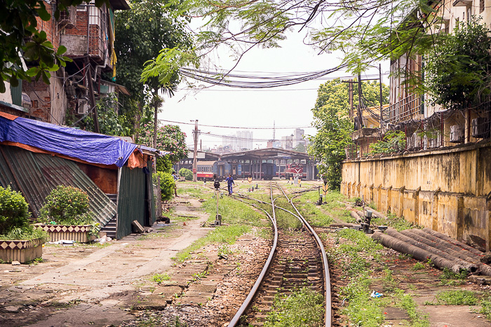 Train Tracks Hanoi